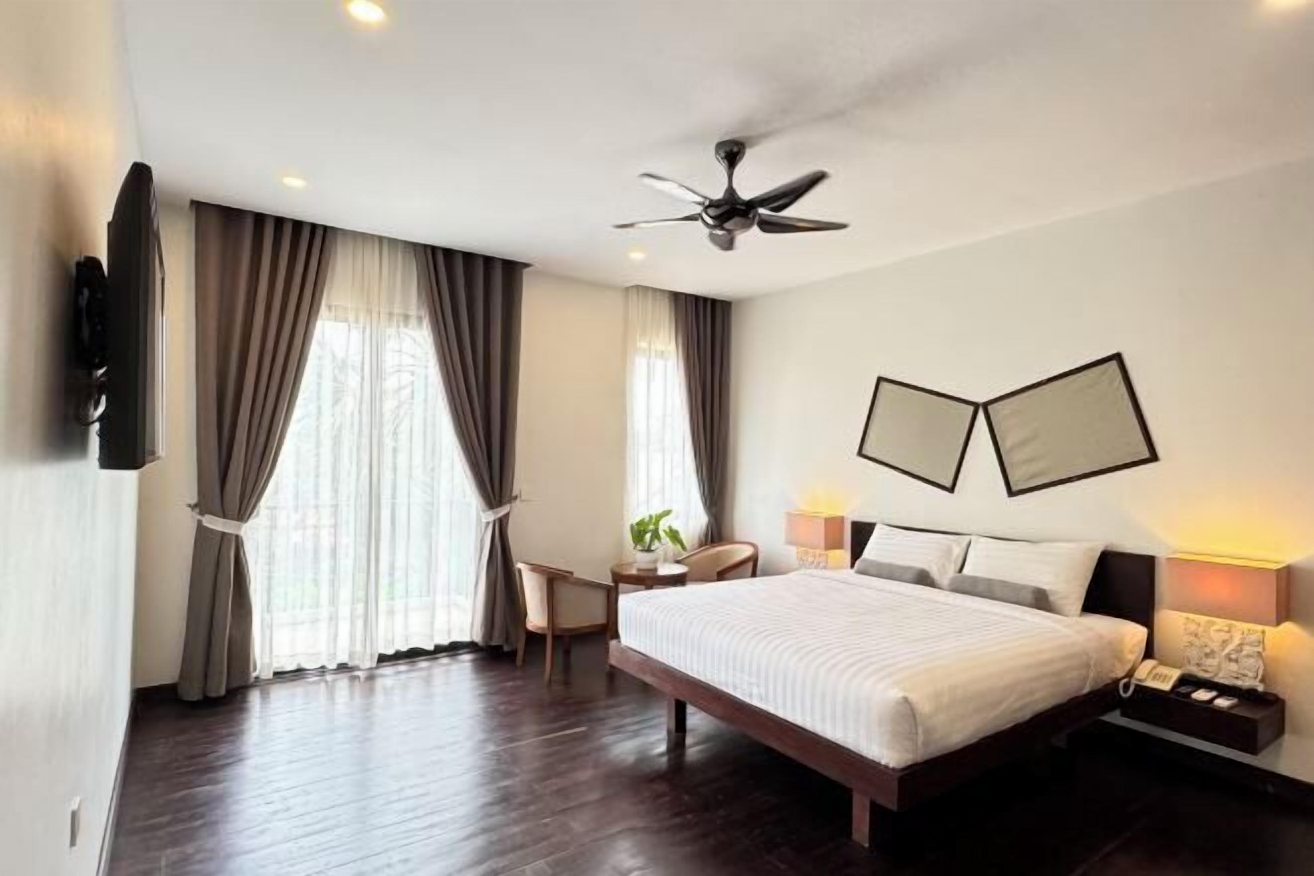 Strykejern/-brett, wi-fi (inkludert), sengetøy og rullestolvennlig