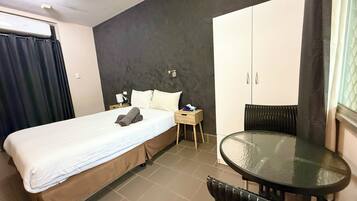 1 bedroom, laptop workspace, blackout curtains, iron/ironing board