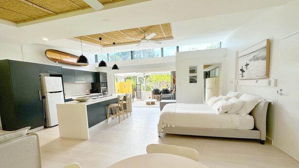 Living area - The Tula Suite - Driftwood Villas Scotts Head (Scotts Head)