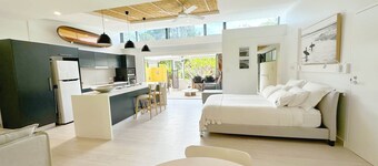 The Tula Suite - Driftwood Villas Scotts Head