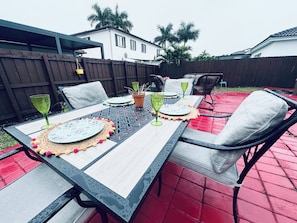 Outdoor dining