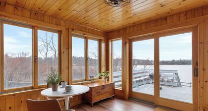 Lakefront home in VT near Okemo and Killington. Minutes to Skiing!