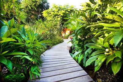 The Katuk Suite - Driftwood Villas Scotts Head