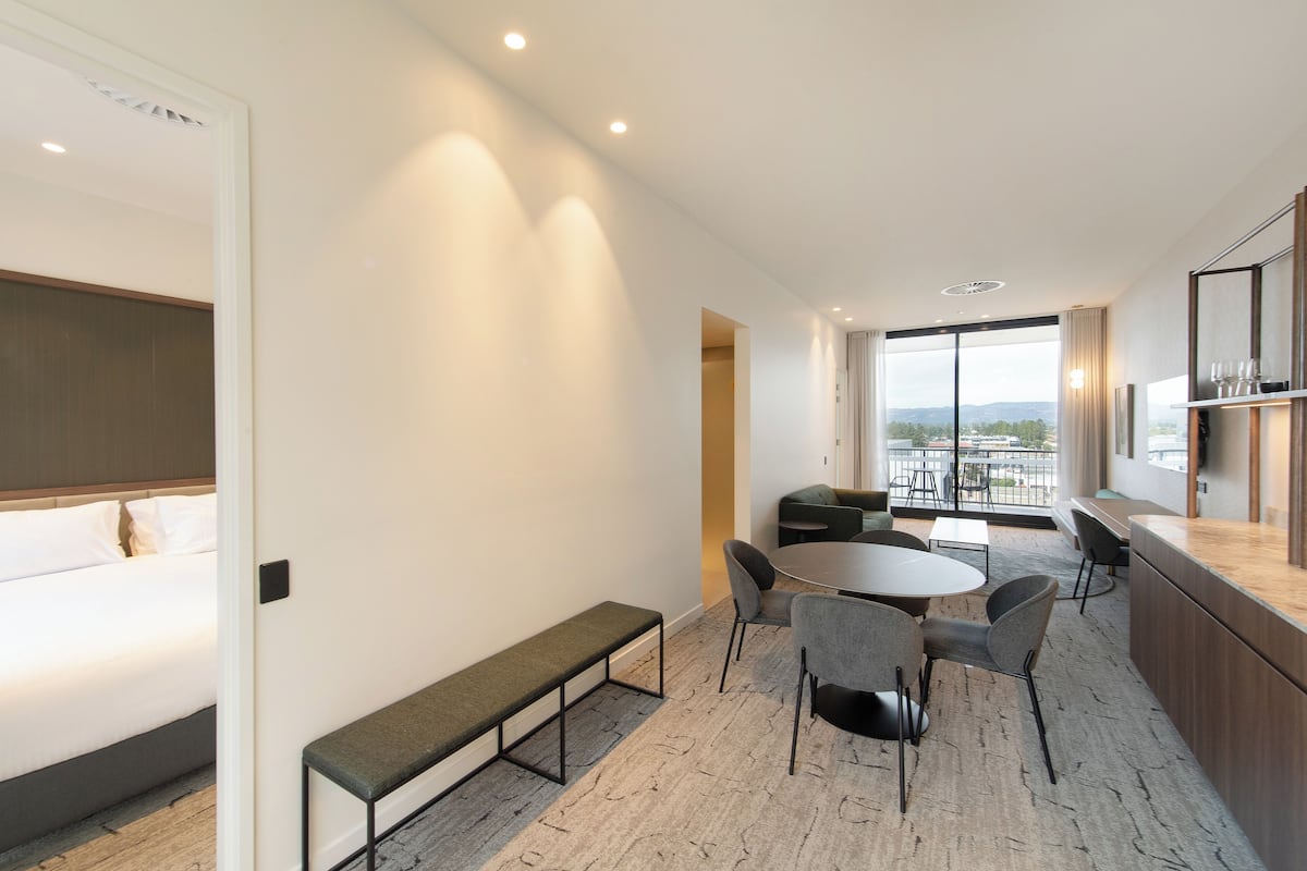 Superior Family Room | Living area