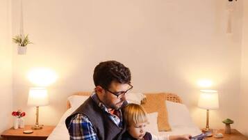 4 chambres, bureau, Wi-Fi gratuit, draps fournis