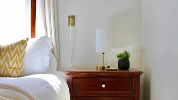 4 slaapkamers, een bureau, gratis wifi, beddengoed