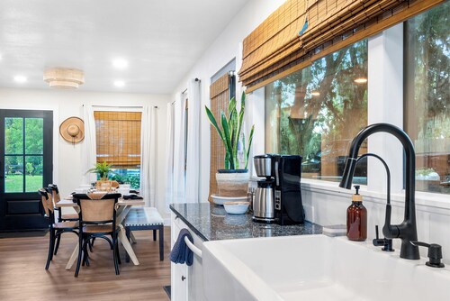 Charming 2-bedroom house in serene Inverness 