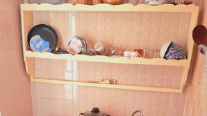 ثلاجة، مستلزمات طهي/أطباق/أوعية