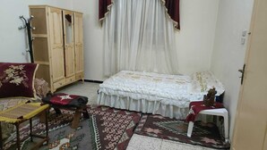 1 غرفة نوم ومكتب ومكواة/لوح كي وواي فاي