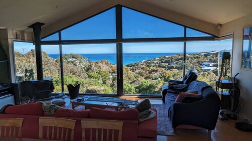 Fairhaven Beach House With Ocean Views and Tranquil Setting