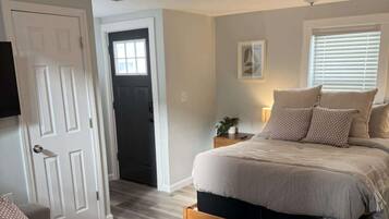 1 bedroom, iron/ironing board, travel cot, WiFi