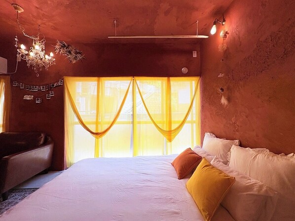 2 bedrooms, desk, iron/ironing board, free WiFi