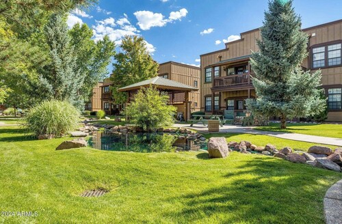 Fantastic 2-bedroom in Bison Ranch, Overgaard
