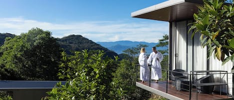 Chambre Double, balcon, vue montagne | Wi-Fi gratuit, draps fournis