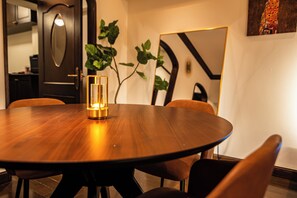Apartment, City View | Living area