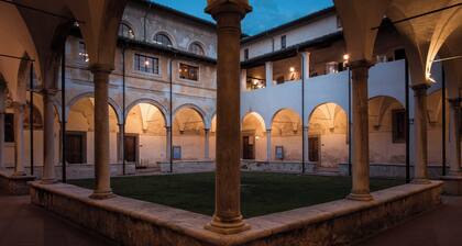 Cozy Pietrasanta central Apartment with Loft