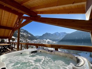 Bañera de hidromasaje exterior