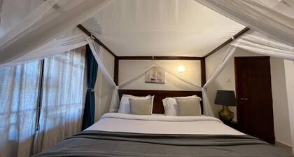 2 bedroom apartment near the lake