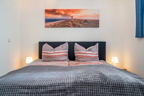 1 多间卧室、免费 WiFi、床单、轮椅无障碍