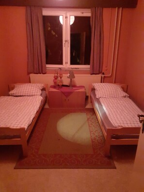 4 habitaciones y ropa de cama 