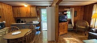 Driftwood Cottages Compound