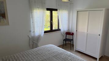 1 chambre, accès au Wi-Fi (inclus), literie fournie