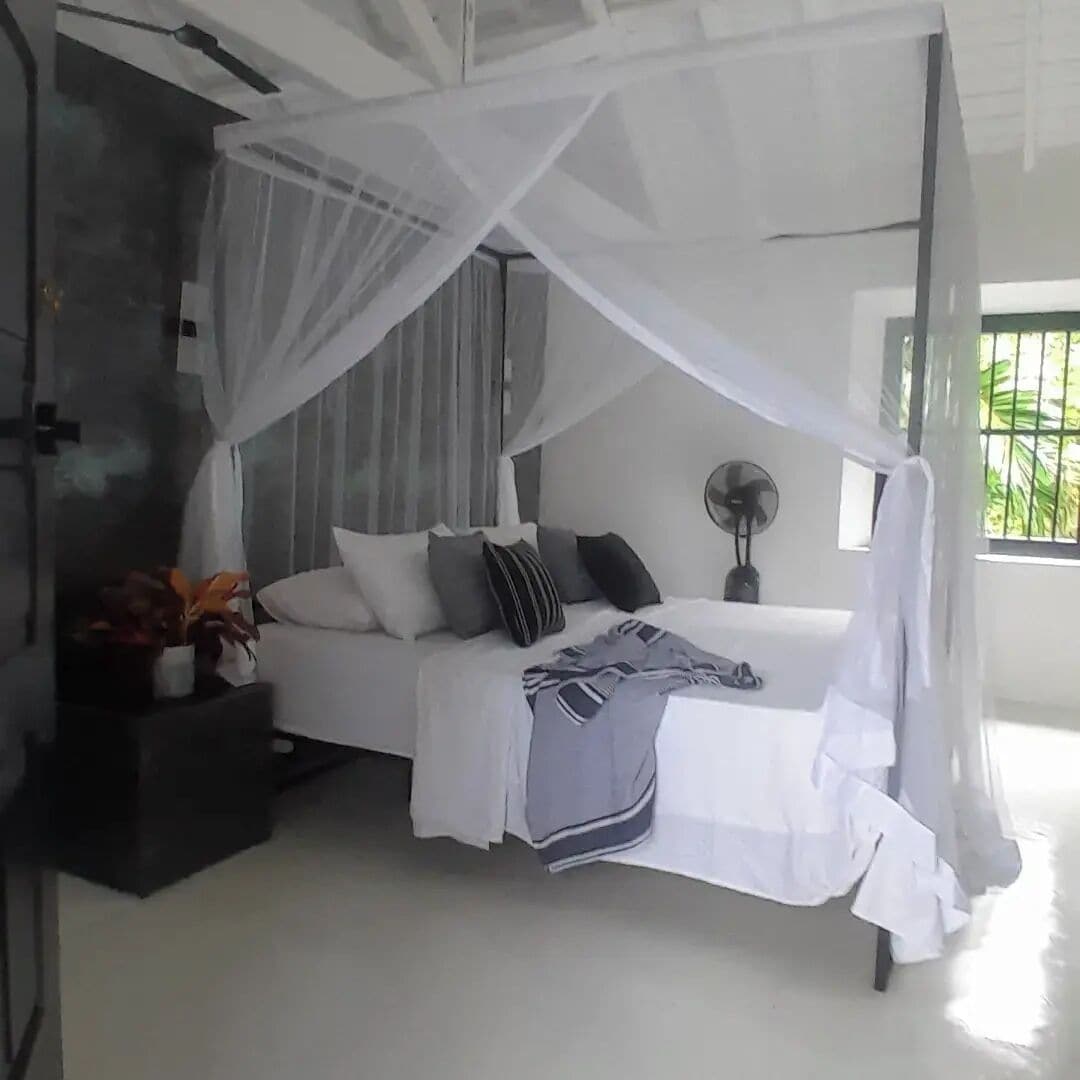 Deluxe Double Room, Garden View | Iron/ironing board, free WiFi