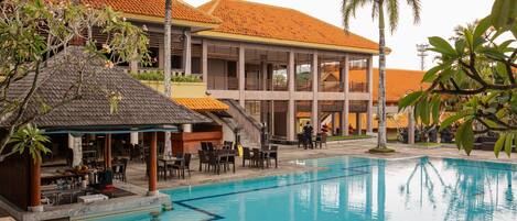 Alberca al aire libre