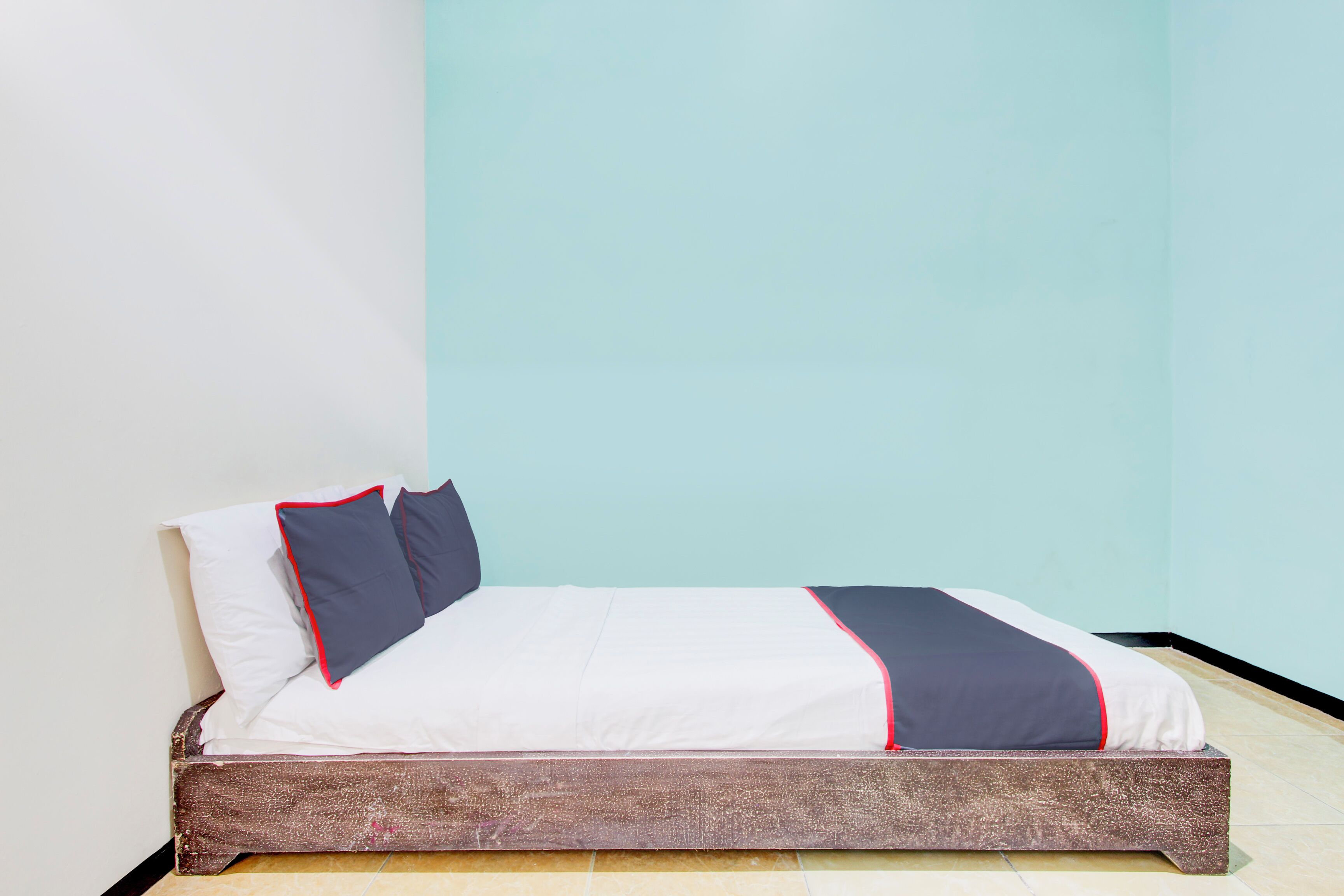 Standard Double Room | Bed sheets