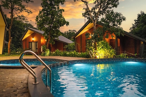 Vyna Hillock Resort and Spa
