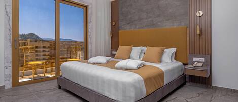 Elite-Suite, Meerblick | Schreibtisch, schallisolierte Zimmer, kostenloses WLAN