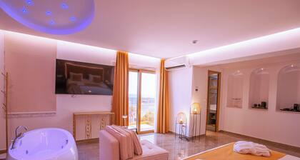 Rhodos Horizon Boutique – Adults Only