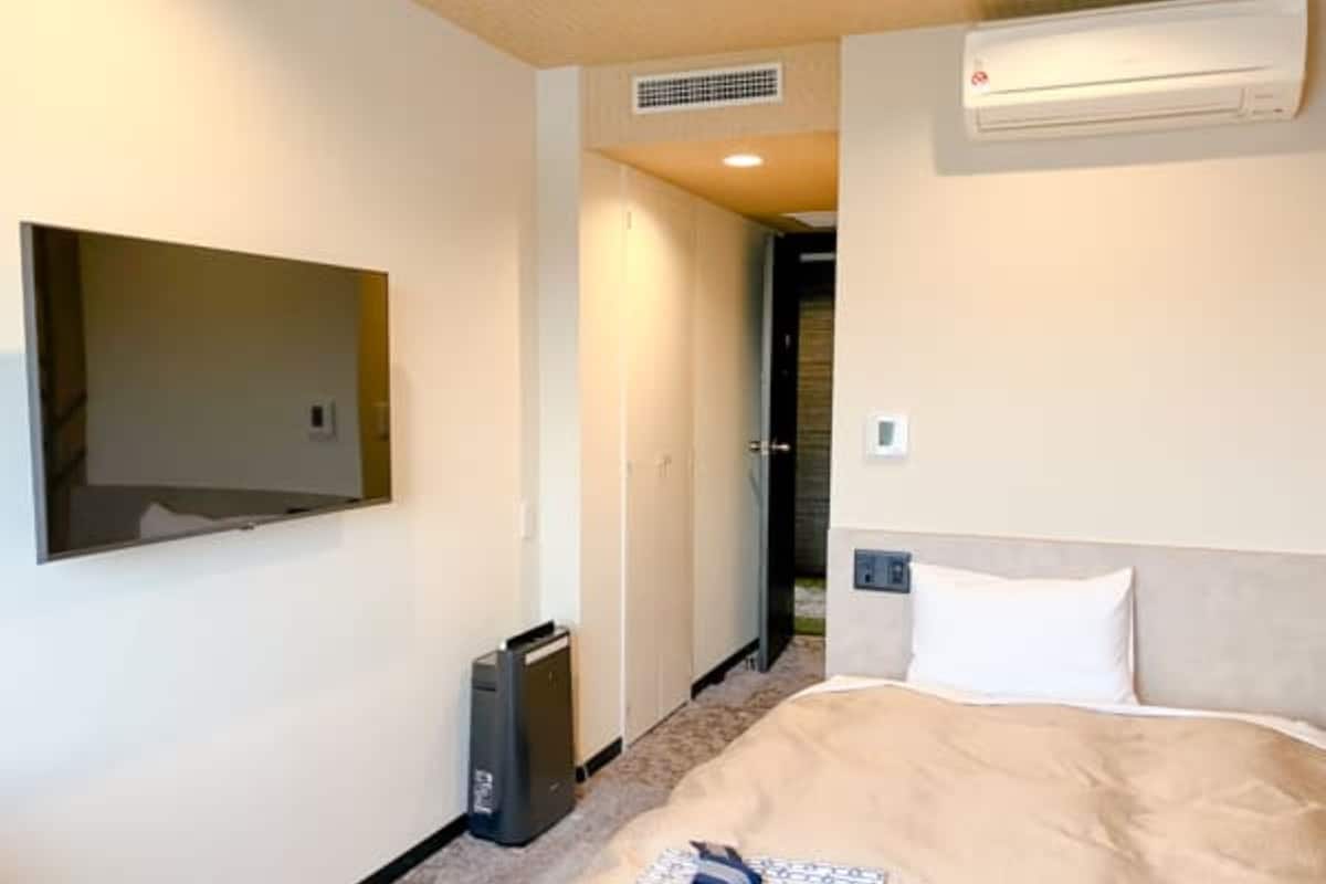 Wi-Fi gratis dan seprai linen