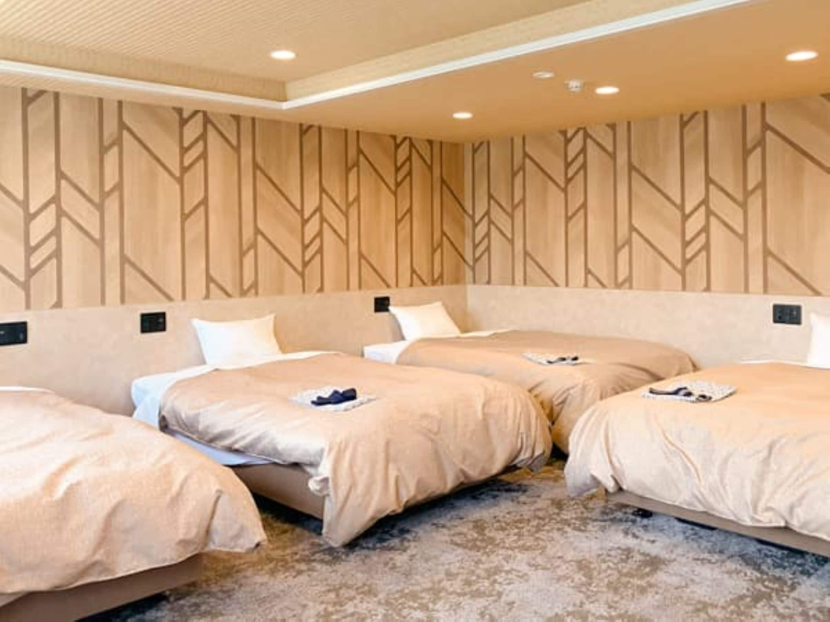 Kamar Keluarga, Bebas Asap Rokok | Wi-Fi gratis dan seprai linen