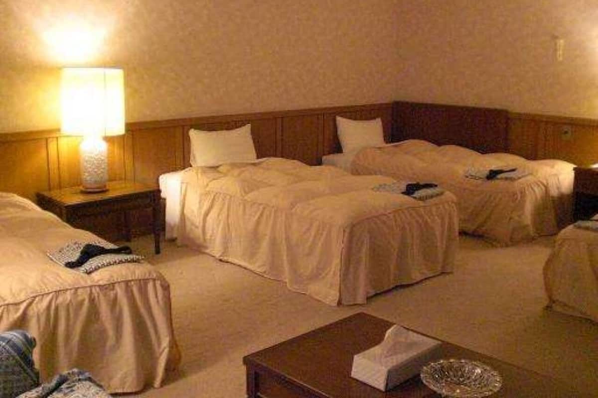 Habitación familiar, para no fumadores | Escritorio y wifi gratis