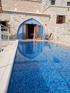 Outdoor pool - Mountain View Oasis (Skarinou)
