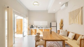 Villa – deluxe, 3 soverom, bassengutsikt | Eget tekjøkken | Kaffetrakter/tekoker, vannkoker, brødrister og riskoker