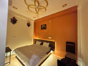 Luxury Room | Free WiFi