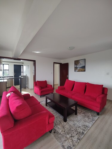 Experience Luxury at FineWood Suites Apartment,Indulge in Our Deluxe 2Bedroom