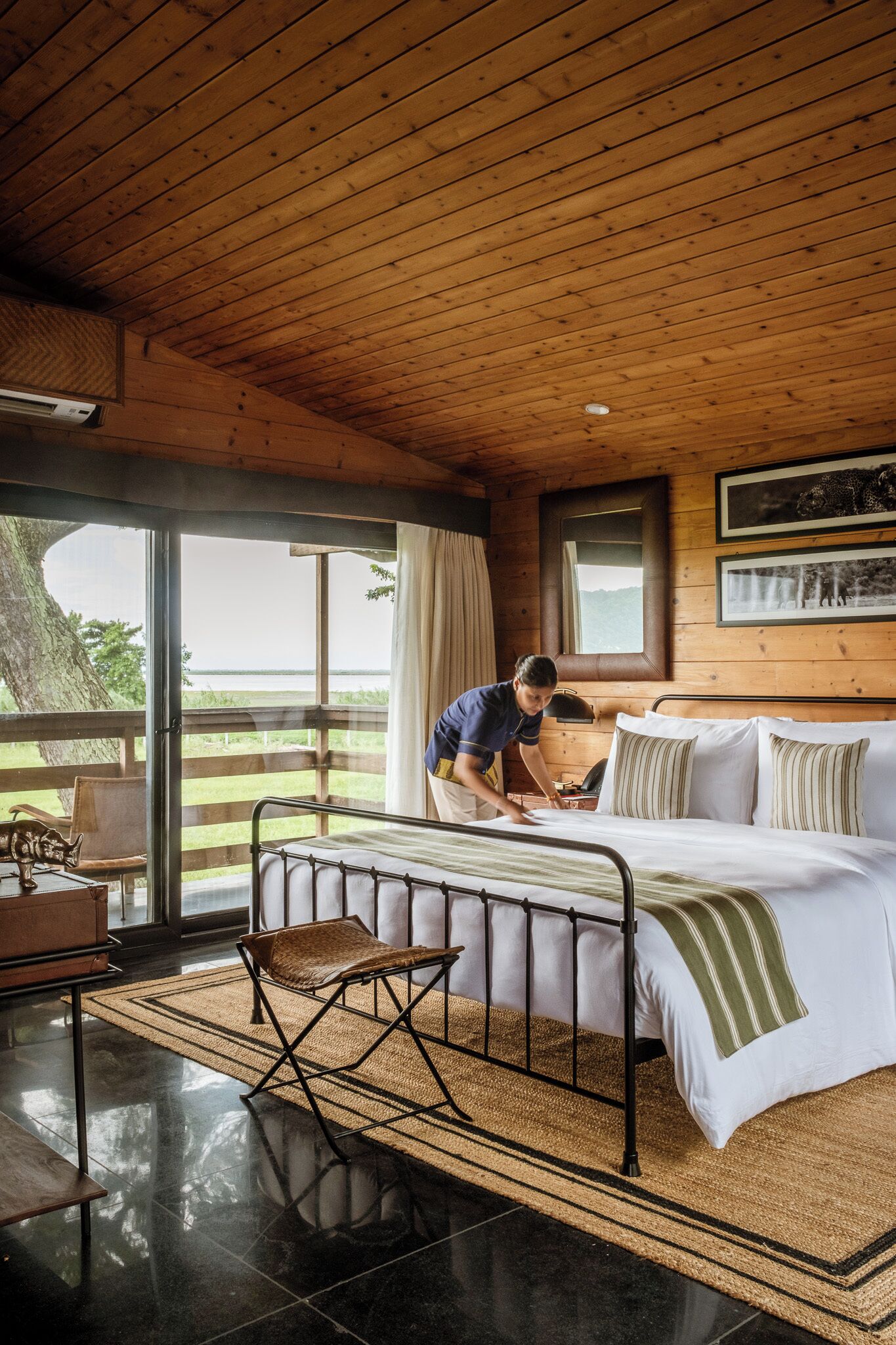 Premium bedding, minibar, in-room safe, desk