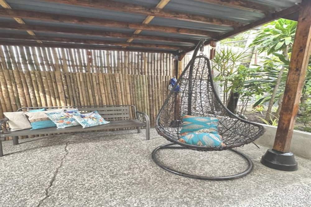 Nappers Hostel