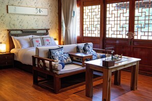 Comfort Double Room, River View | In-room safe, desk, laptop workspace, free WiFi - Long Chuan River Kwai (Thong Pha Phum)