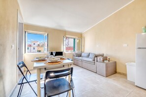 Appartement Standard, 2 chambres, four à micro-ondes (Una Finestra sul Duomo) | Aire de séjour