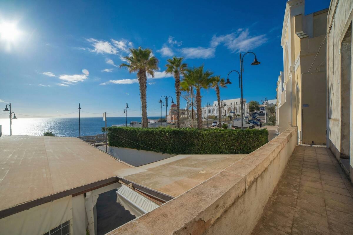 Familiehus, 1 soverom, balkong (Cesarea House With Sea View) | Overnattingsstedets uteområder