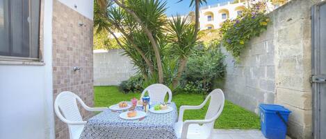 Family House, 1 Bedroom, Balcony (Cesarea House With Sea View) | Outdoor dining