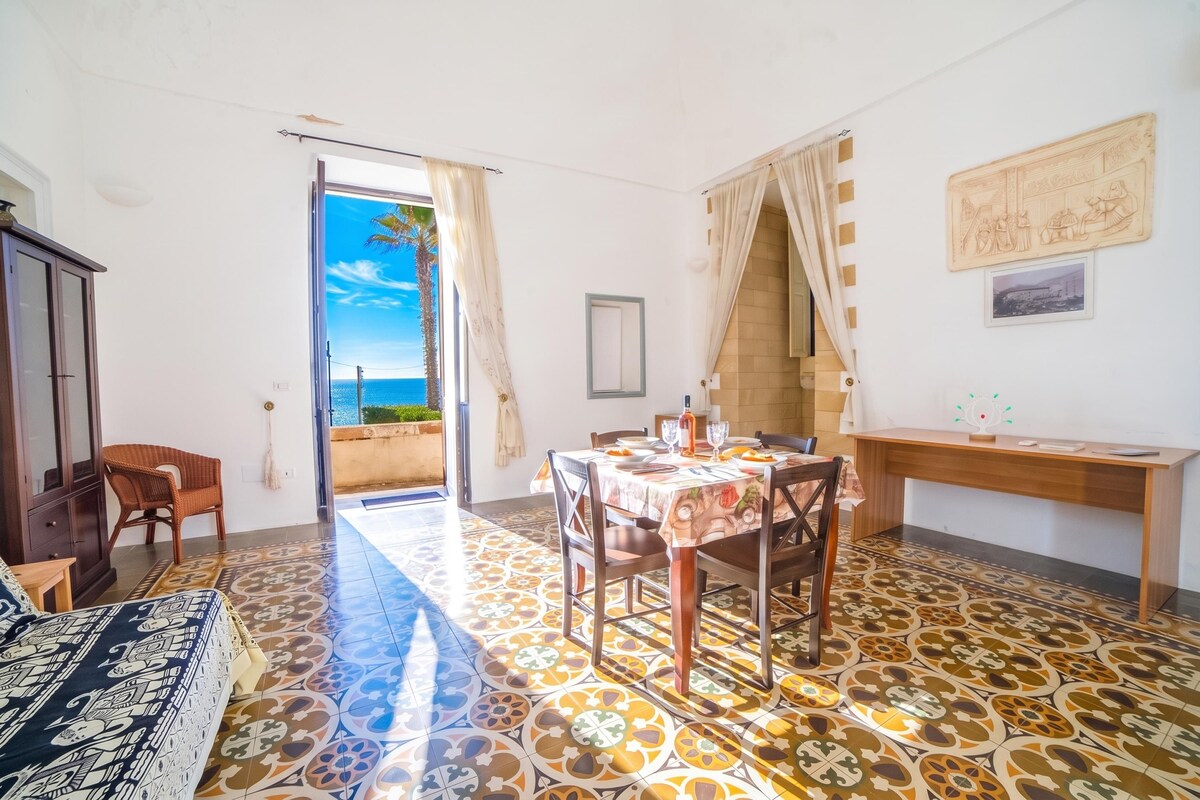 Family House, 1 Bedroom, Balcony (Marisole House With Sea View) | Dining