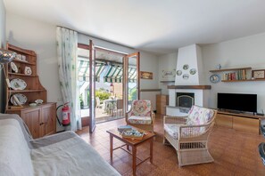 Maison Familiale, plusieurs chambres, cÎté montagne (Appartamento Alessandra) | Coin séjour