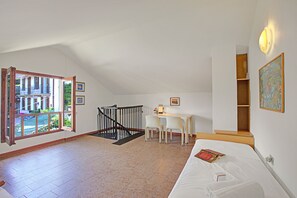 Casa familiar, 2 habitaciones (Appartamento Giulia) | 4 habitaciones, tabla de planchar con plancha y wifi gratis 