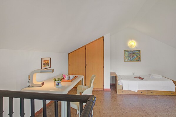 Casa familiar, 2 habitaciones (Appartamento Giulia) | 4 habitaciones, tabla de planchar con plancha y wifi gratis 