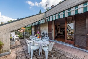 Family House, Multiple Bedrooms, 2 Bathrooms, Mountainside (Casa Virginia) | Outdoor dining